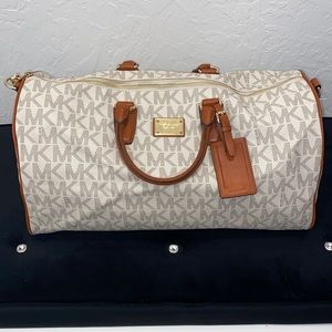Michael Kors Travel Weekender Bag